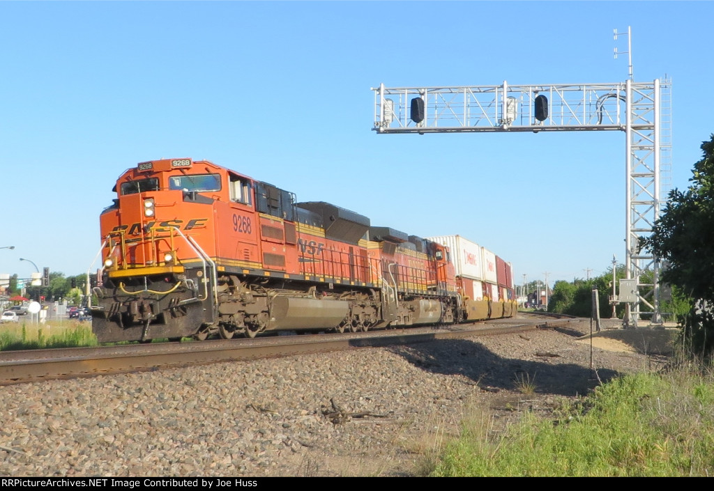 BNSF 9268 East